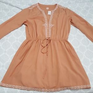 GAP Long Sleeve Split Neck Embroidered Dress NWT